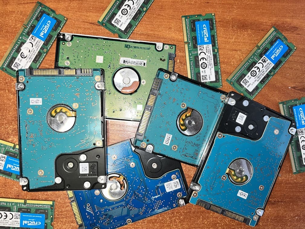 What Is A Hard Drive And What Does It Do 