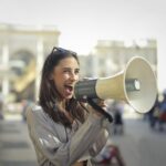 Garso technika: kaip pasirinkti ir prižiūrėti įrangą Vilniuje, Kaune, Klaipėdoje ir Šiauliuose