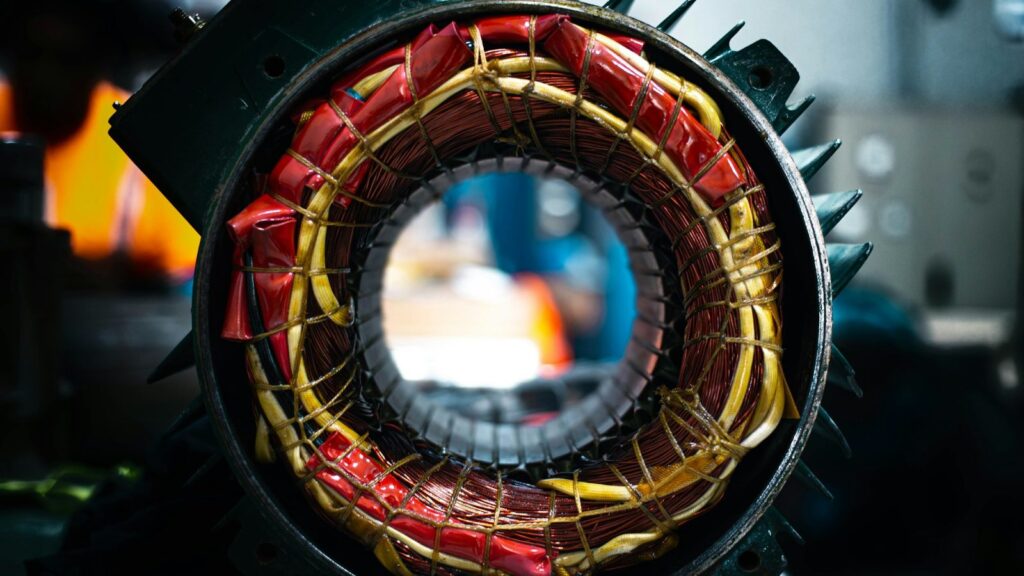 Elektrinių variklių veikimas (electric motors)
